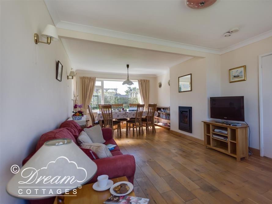 Hillview Bungalow Burton Bradstock Kültér fotó