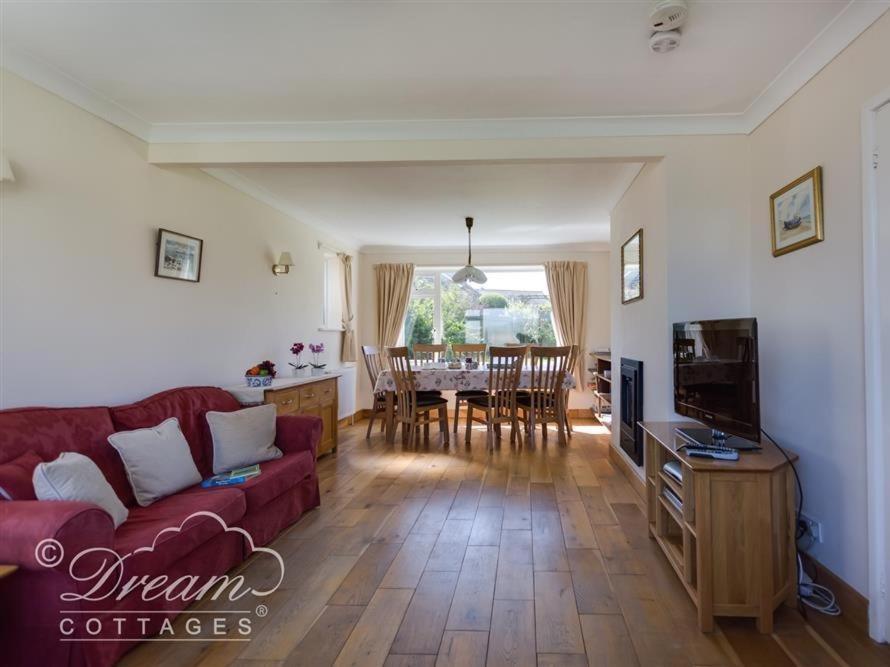 Hillview Bungalow Burton Bradstock Kültér fotó