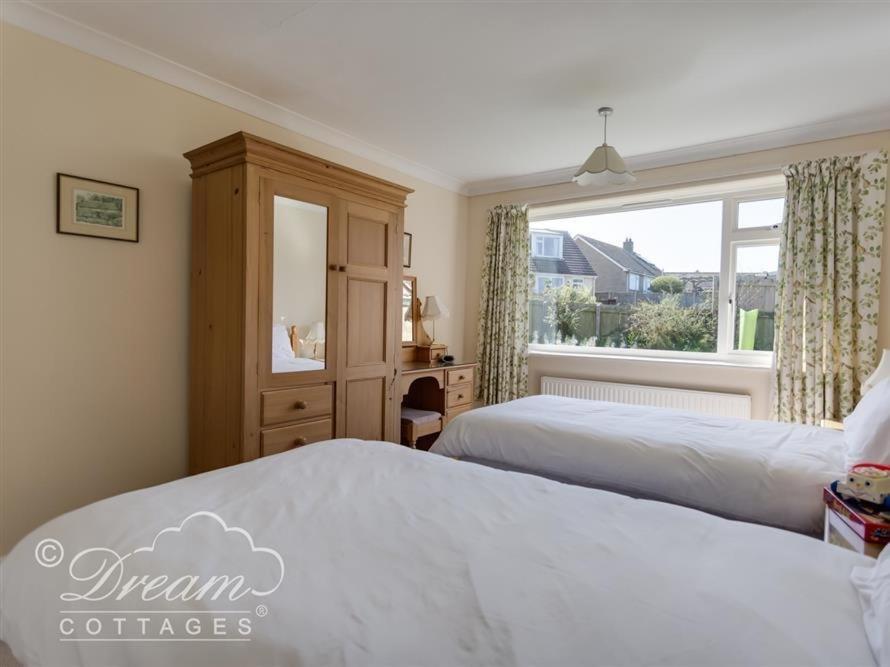Hillview Bungalow Burton Bradstock Kültér fotó